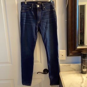 Hudson Barbara high waist skinny ankle. Size:27